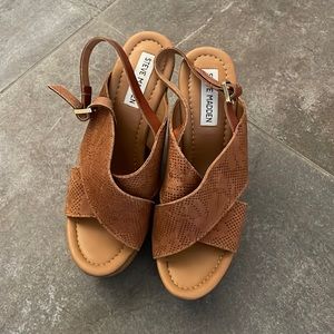 Steve Madden leather platform wedge sandals